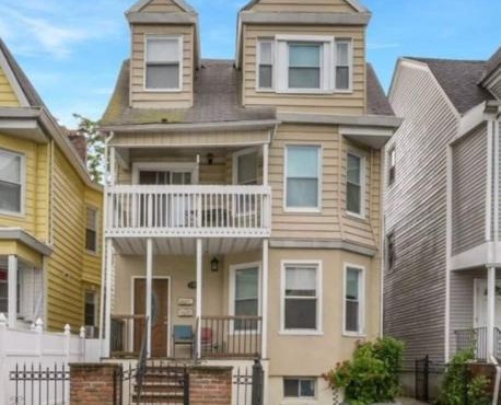 Enjoyable 3-bedroom house in charming East Orange neighborhood