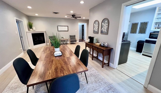 Enjoyable 3-bedroom House with AC in Downtown Lakeland