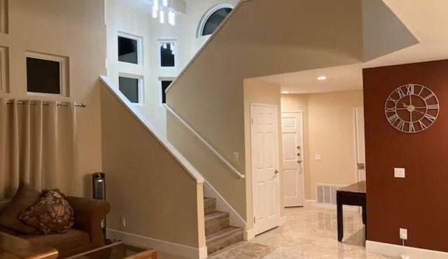 Enjoyable 4-bedroom house with AC in lovely San Diego