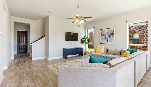 Enjoyable 4-bedroom house with AC in charming Forney
