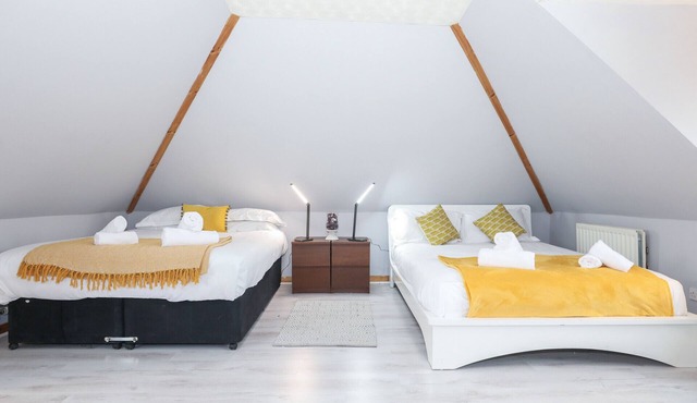 Enormous Family Room in Elegant Cottage