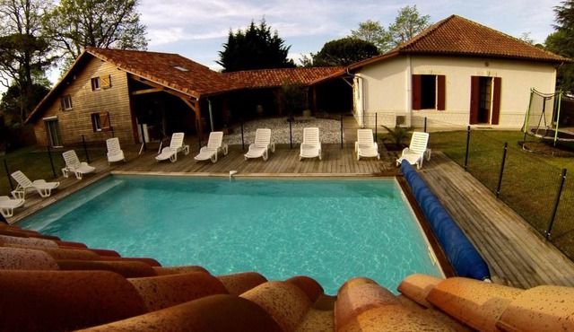 Ensemble de 3 villas avec piscine chauffée, esprit détente