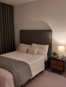 Ensuite double room in london with private bath