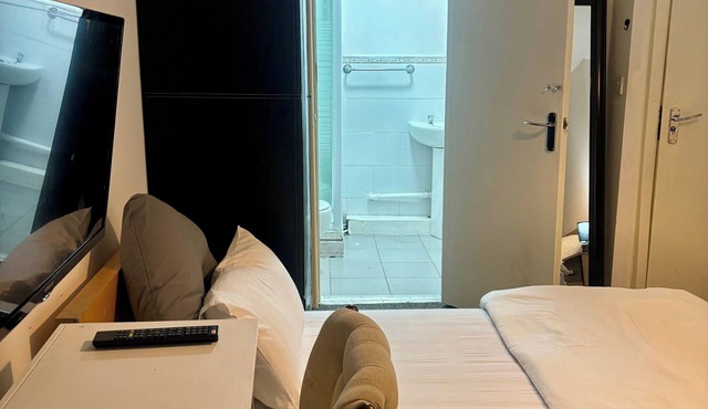 Ensuite Family Room in Dudley