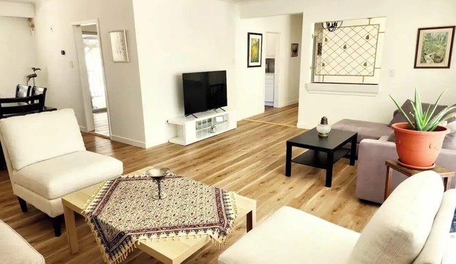 Enter luxurious house.
