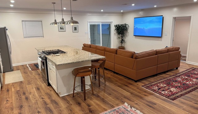 Entertainer’s 3-bedroom house on wooded property in Crestview near Shoal River