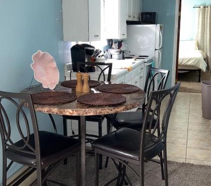 Entire 1 bedroom apartment in Niles Michigan Close to everything