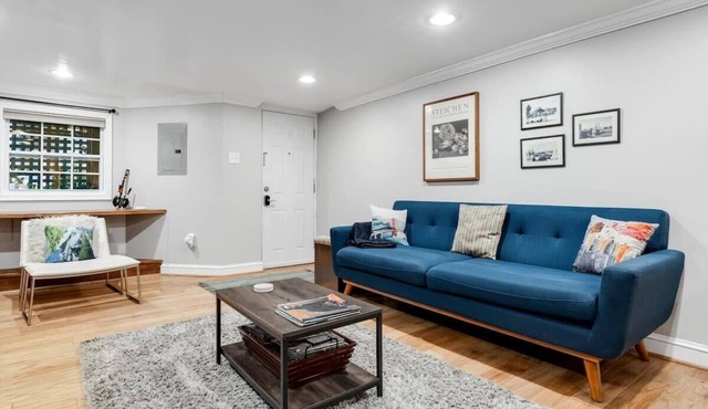 Entire 1-BR Apt in NoMa/Eckington