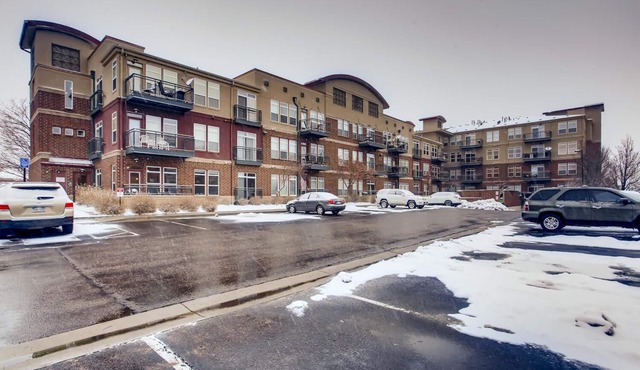 Entire 2 Bed 2 Bath Lone Tree Condo