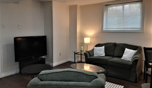Entire 2 Bedroom Basement with Kitchen & Laundry