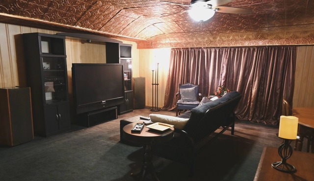 Entire 2nd floor loft with private entrance