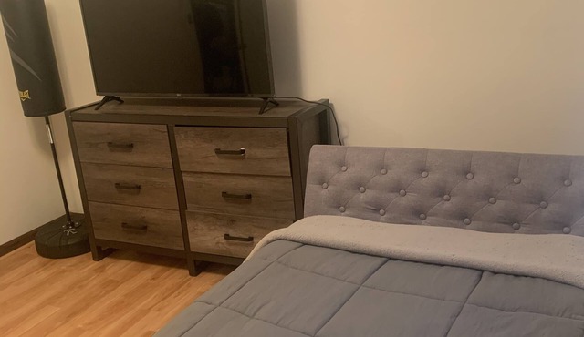 Entire 3 Bedroom home family friendly & spacious