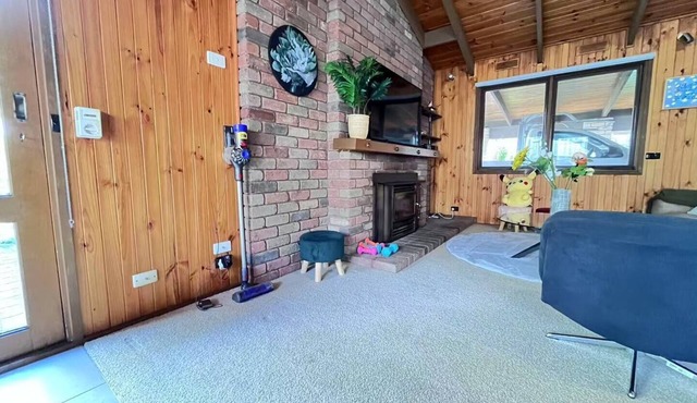 Entire 3BR House/Bay Shore Retreat