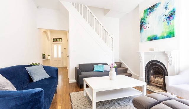 Entire 4 Bedroom Paddington Terrace