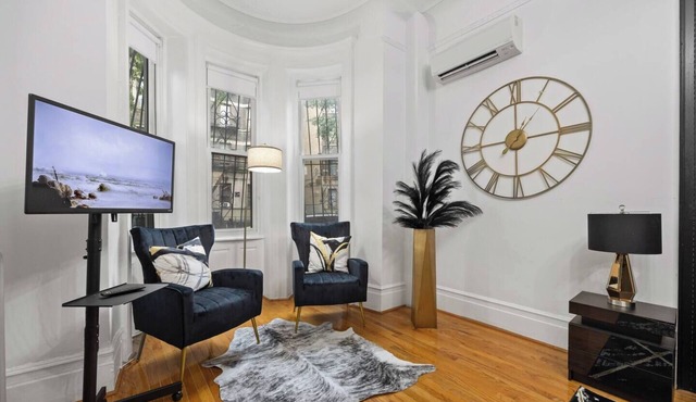 Entire Apartment 5 minutes from Central Park