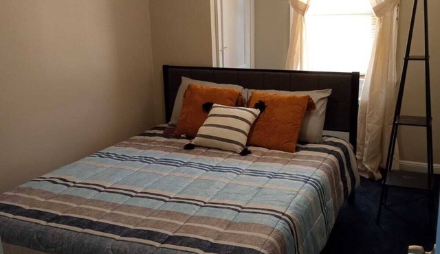 Entire Apt at Chester