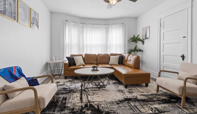 Entire apt near Olmstead Delaware park, North Buffalo, Zoo, UB & 2 Hosp.