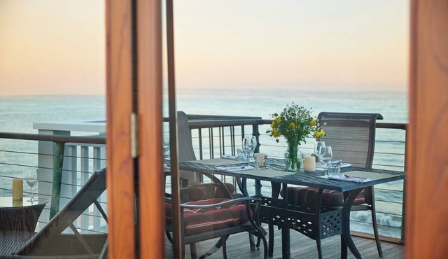 Entire Beachfront Home With the Unique Charm of a Sailing Vessel