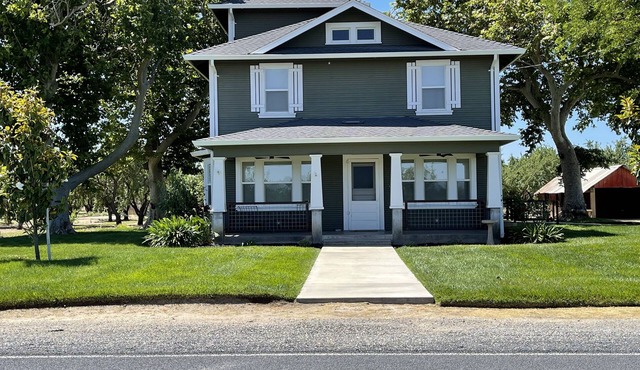 ENTIRE BEAUTIFUL REMODEL COUNTRY RANCH HOUSE