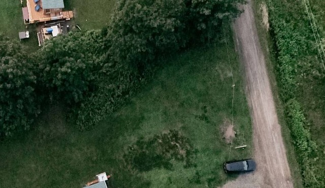 Entire Campground with Mountain Views, 3 Unique Cabins that Sleeps 8