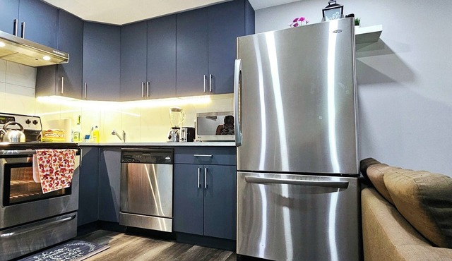 Entire, Clean and cozy 2 Bedroom Suite ❤️