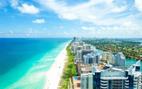 Entire Condo in Sunny Isles