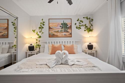 Entire cottage in Tampa