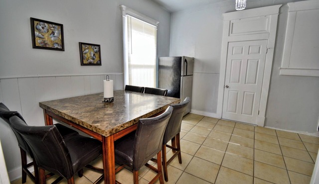 Entire Cozy House Near UTEP