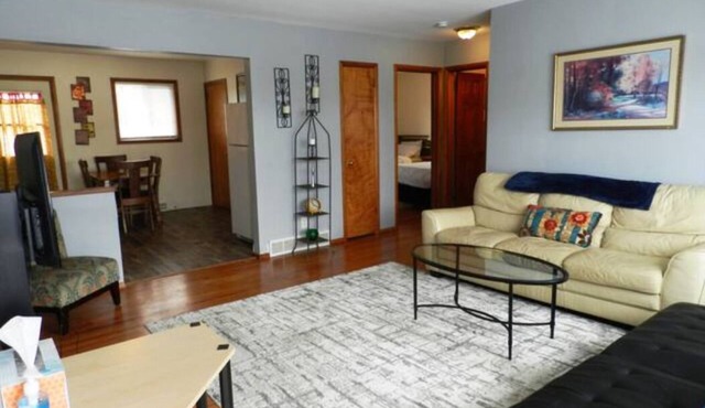 Entire duplex next to waterfront