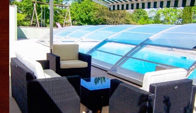 Entire estate 2 houses 370 m2 park 9000 m2 swimming pool Puy de dôme, Vichy, castle