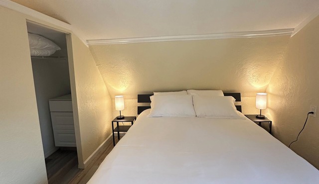 Entire family friendly guest house in fabulous Orange Park, FL