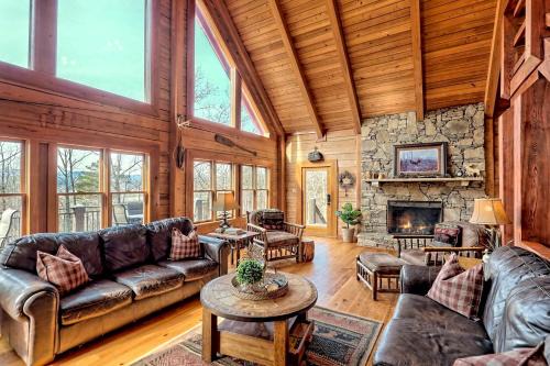 Entire Forest Property for the Family, Nestled in the Blue Ridge Mountains of Georgia