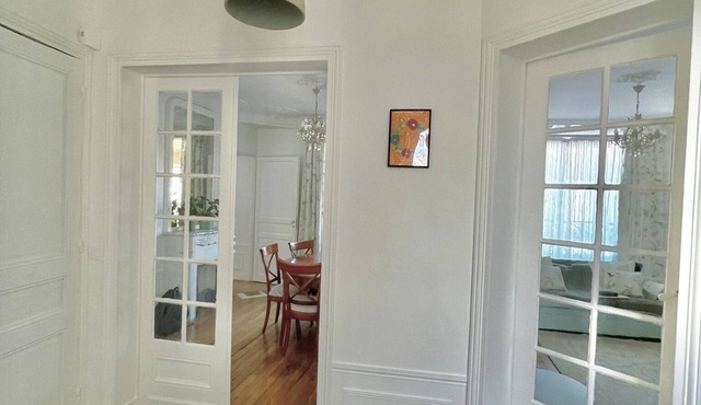 Entire friendly and family apartment.