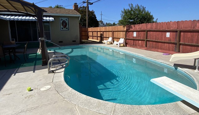 Entire guest suite hosted by Coco