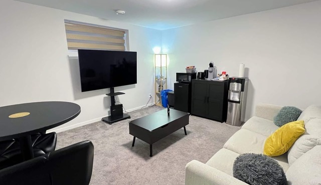 Entire Guest Suite/Separate Entrance/Free Parking in Winnipeg