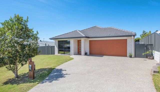 Entire home in Mullumbimby