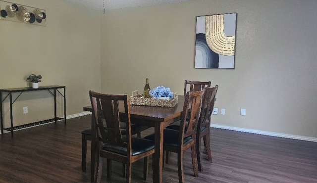 ENTIRE HOME | 4BR | 2.5BA | Converse | Near Randolph AFB