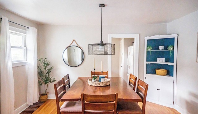 Entire Home In Downtown Valparaiso!