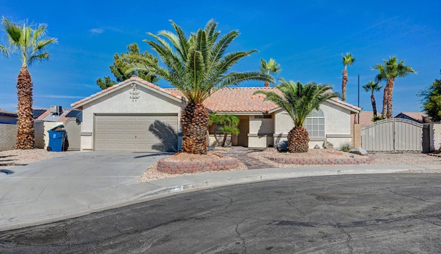 Entire Home in Las Vegas!