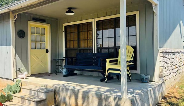 Entire home in Llano, Texas