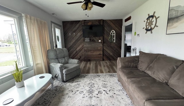Entire Home in Russell Springs, KY