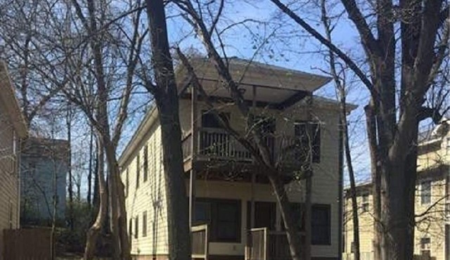 Entire home minutes from downtown