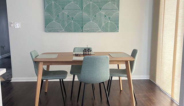 Entire Home, Minutes to Atlanta!