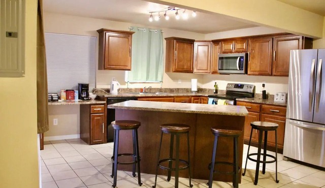 Entire home near downtown Colorado springs