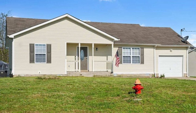 Entire Home near Fort Campbell KY* I-24