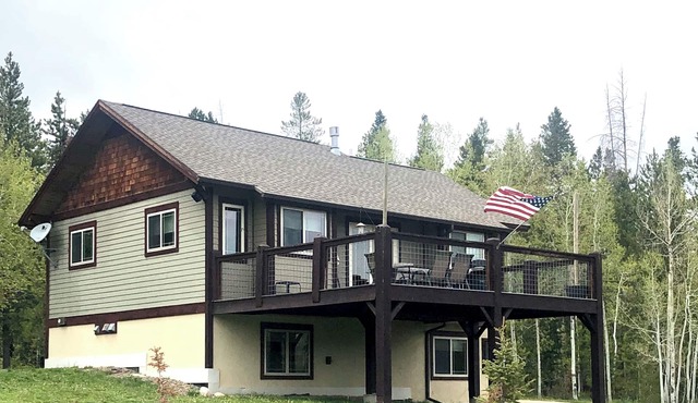 Entire Home/Picturesque Mtn Getaway