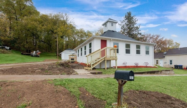 Entire Home "Schoolhouse" in Wausaukee