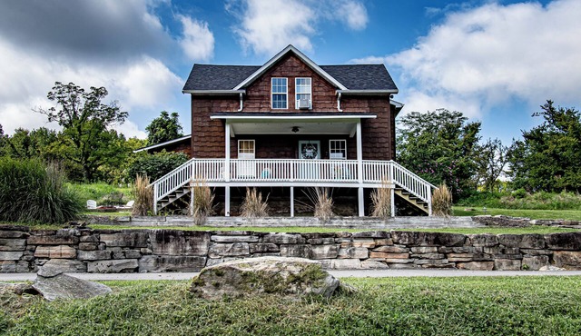 Entire Home, Self Check-in, Peaceful Stay