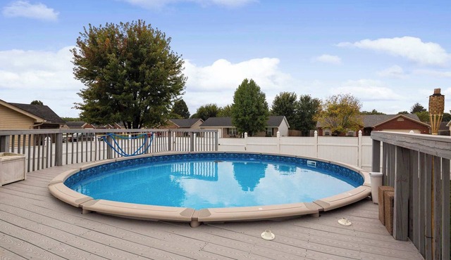 Entire Home with Indoor Spa & Pool