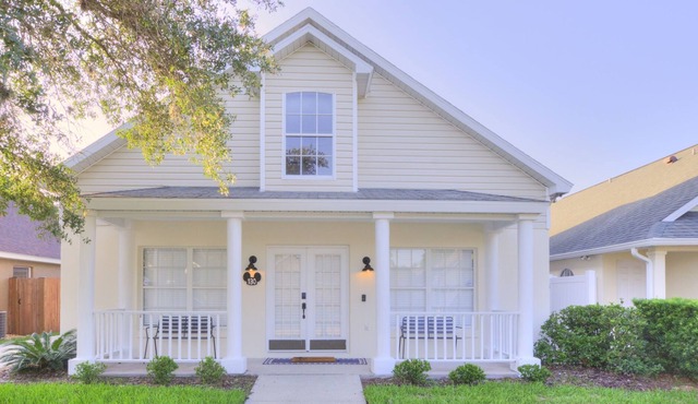 Entire House - 20 mins to Disney with game room and private pool